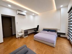 Elias Terrace (D18), Terrace #566305001